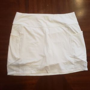 White athleta skort